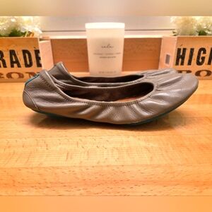 Tieks Women's  Italian Leather Ballet Flats Size 8